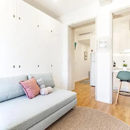 Appartement Lovely Balcony Downtown