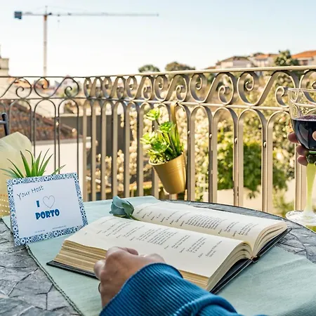 Lovely Balcony Downtown