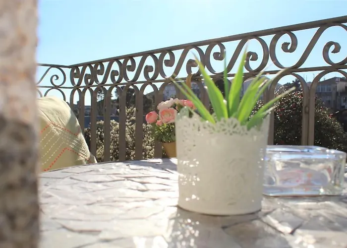 Lovely Balcony Downtown * Порту