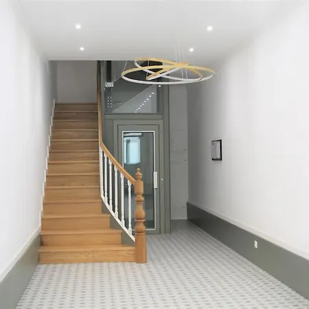 Lovely Balcony Downtown * 波尔图