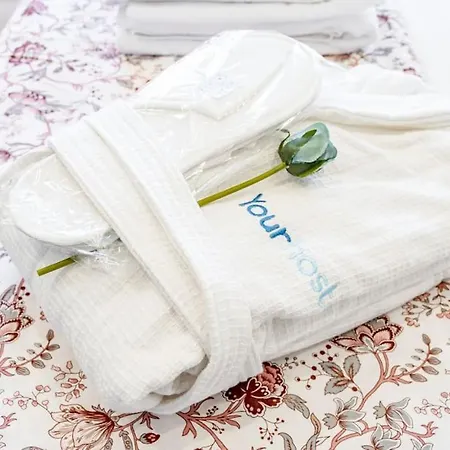 Lovely Balcony Downtown