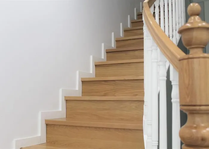 Lovely Balcony Downtown Apartment