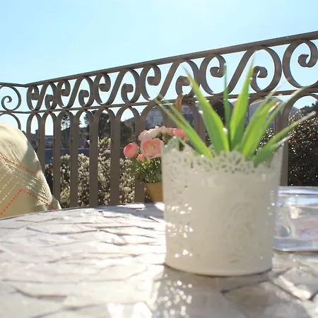 Lovely Balcony Downtown * פורטו