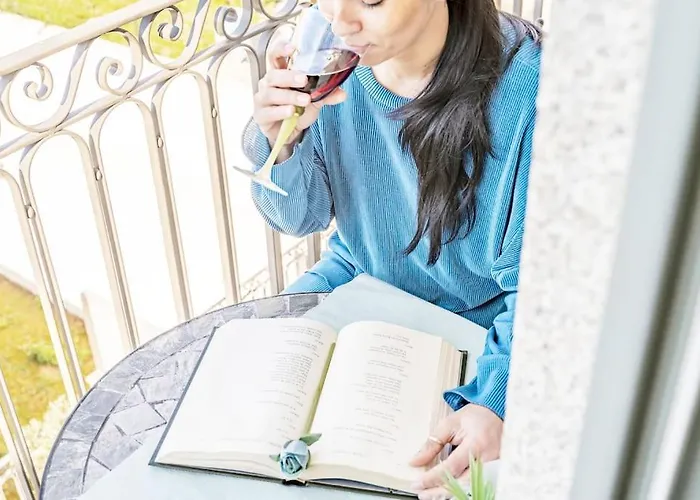 아파트 Lovely Balcony Downtown *